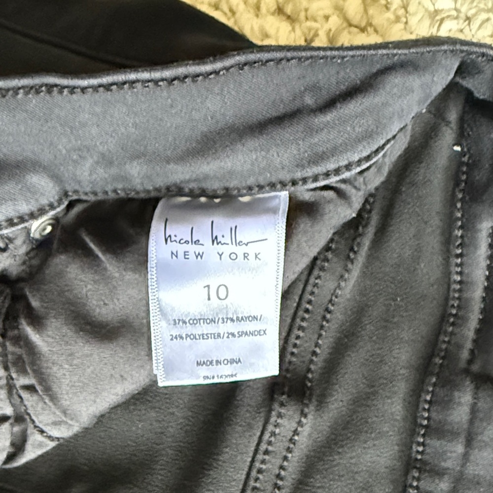 Nicole Miller Black Skinny Jeans - Picture 3 of 5
